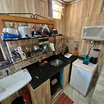 Kitnets com AR Condicionado na Praia