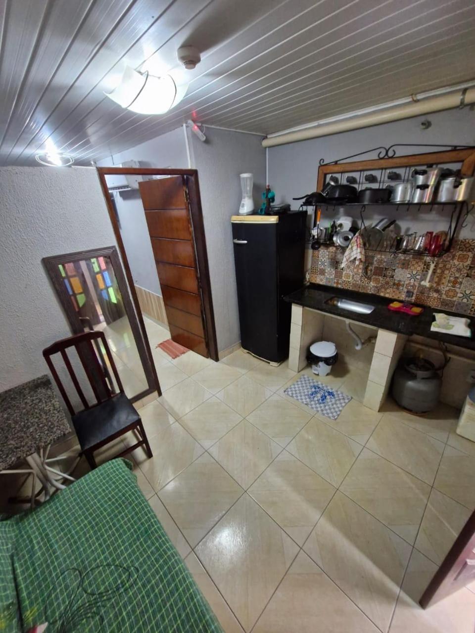 Kitnets Com Ar Condicionado Na Hotel Salvador